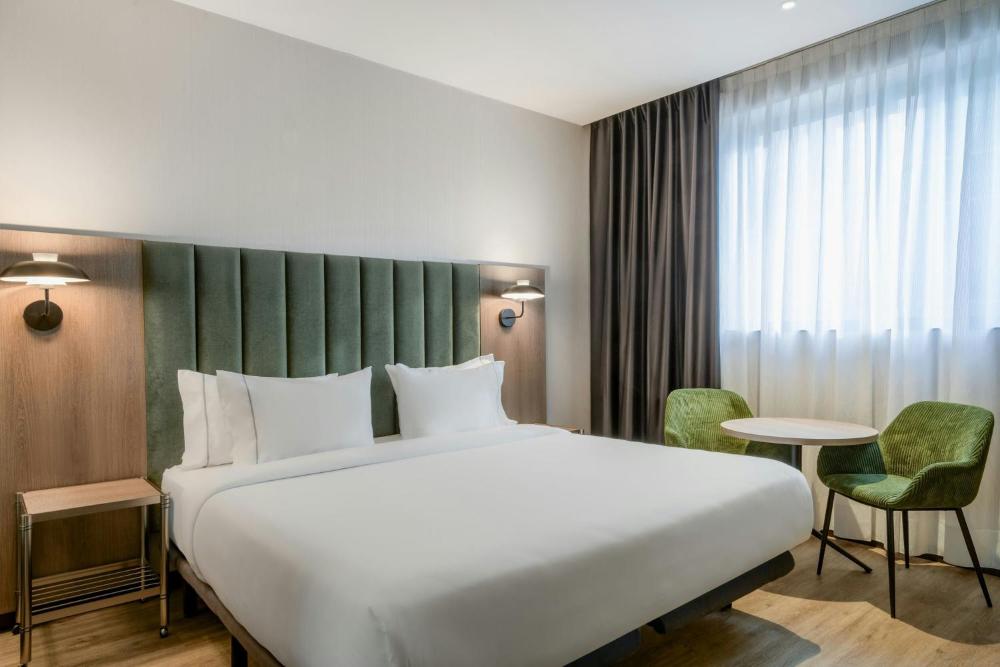 Double Room interior